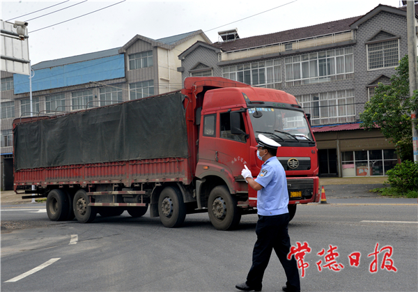 货车1.jpg